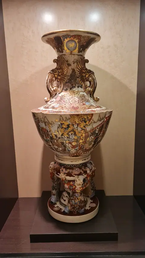 Grand vase japonais en 2 parties