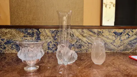 3 petits vases